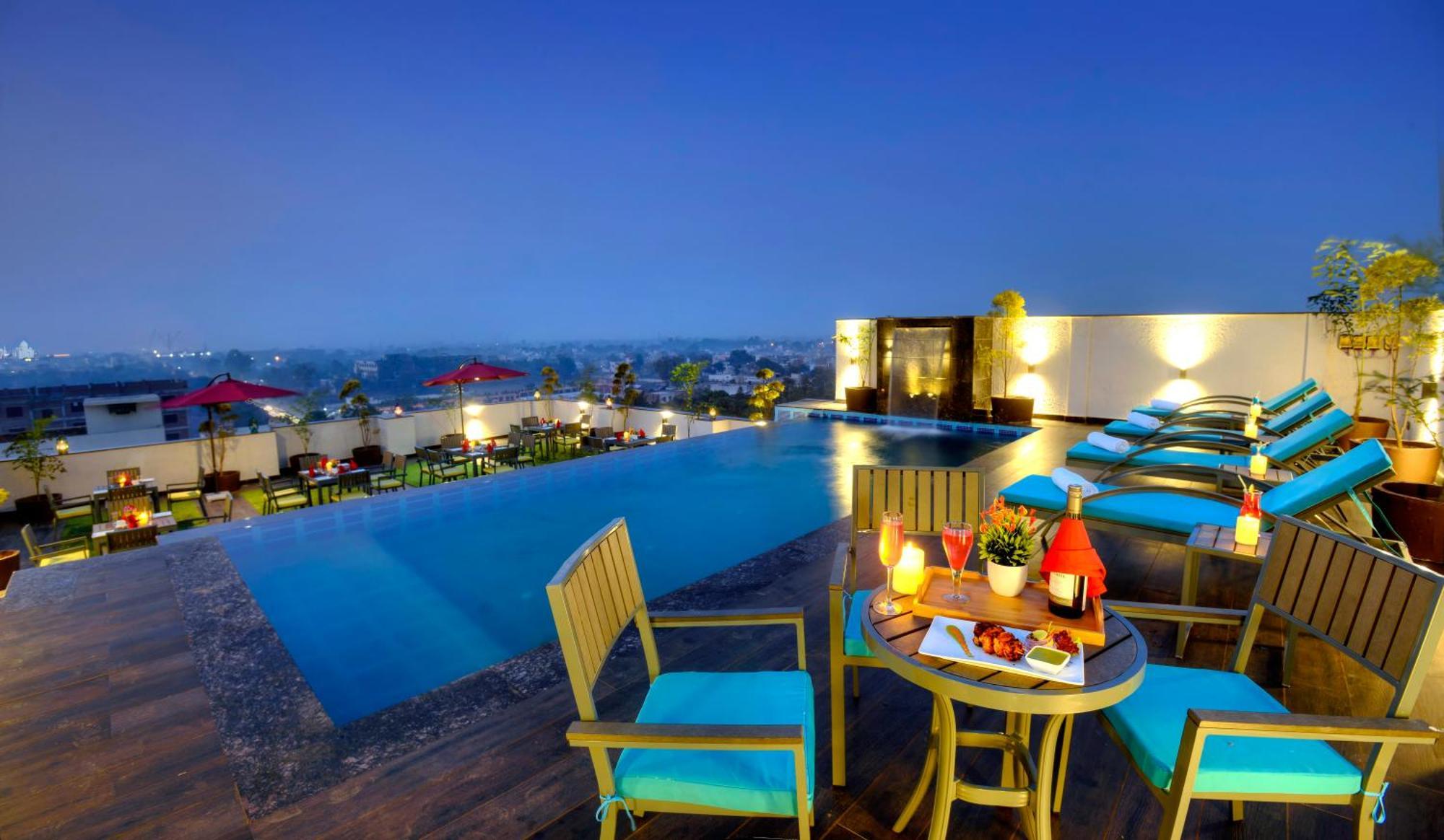 Hotel Golden Tulip Agra Agra  Exteriér fotografie