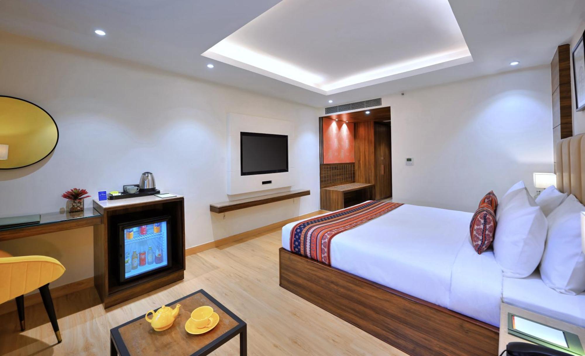Hotel Golden Tulip Agra Agra  Exteriér fotografie